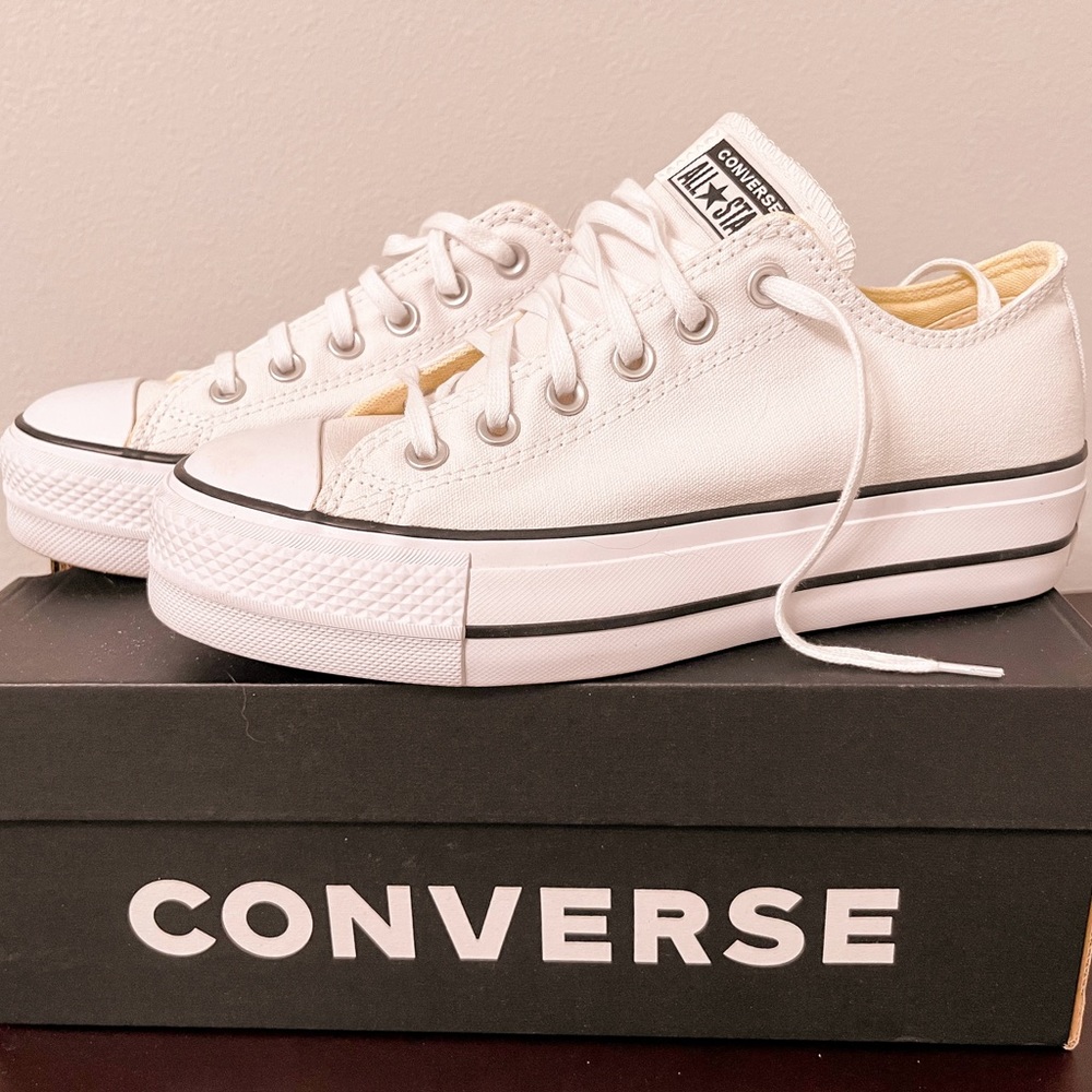Converse Chuck Taylor All Star Lift Platform